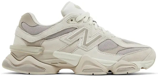 9060 'Grey Moonbeam'