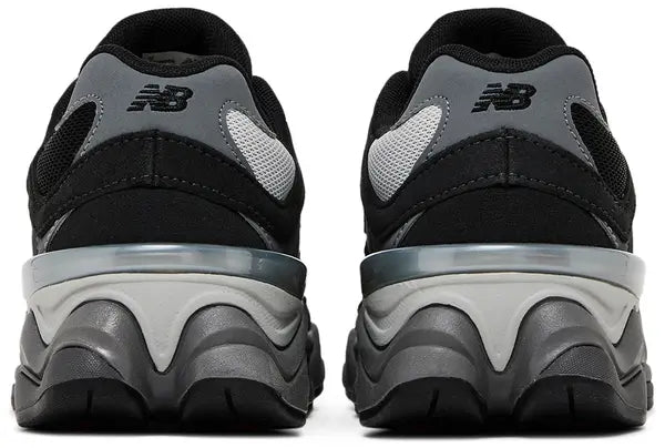 9060 Big Kid 'Black Castlerock'
