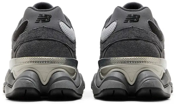 9060 'Black Castlerock'
